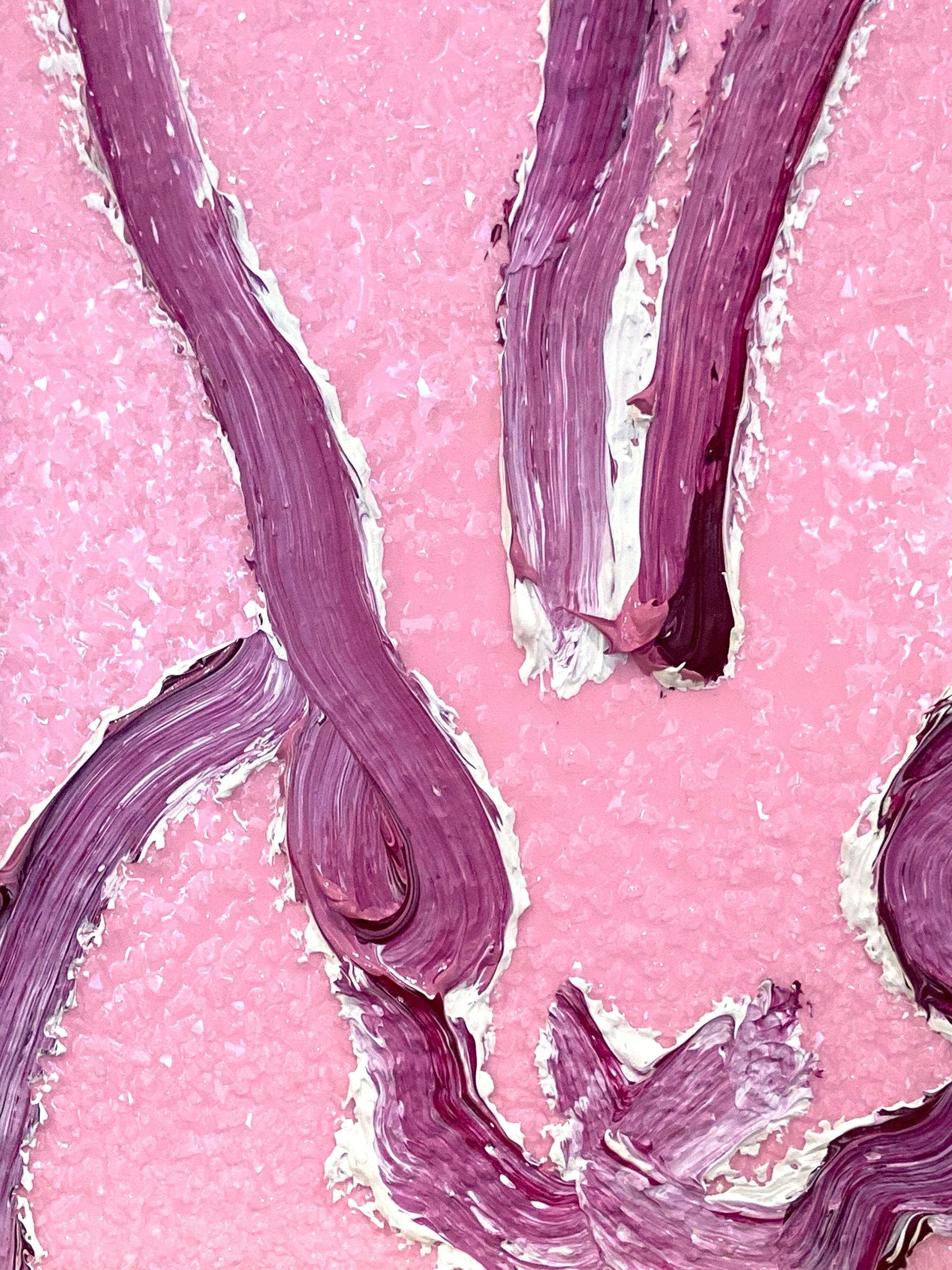 Une magnifique composition de l'un des sujets les plus emblématiques d'Icone, les lapins. Cette pièce représente une figure gestuelle d'un lapin rose et blanc sur un fond rose fleur de cerisier, avec une utilisation épaisse de peinture et de