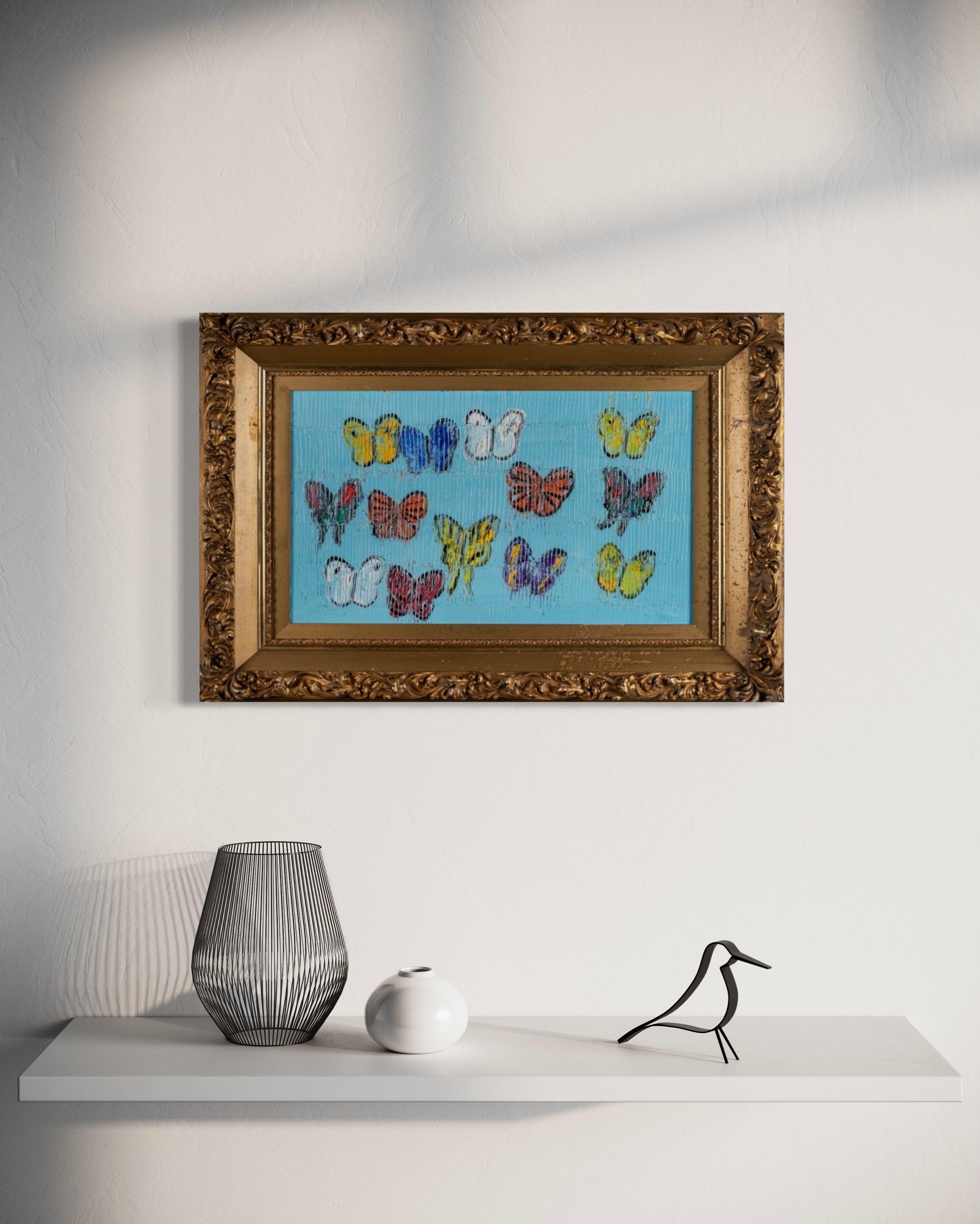 Peinture à l'huile bleue, jaune, rouge, papillons arc-en-ciel dans un cadre vintage orné - Painting de Hunt Slonem