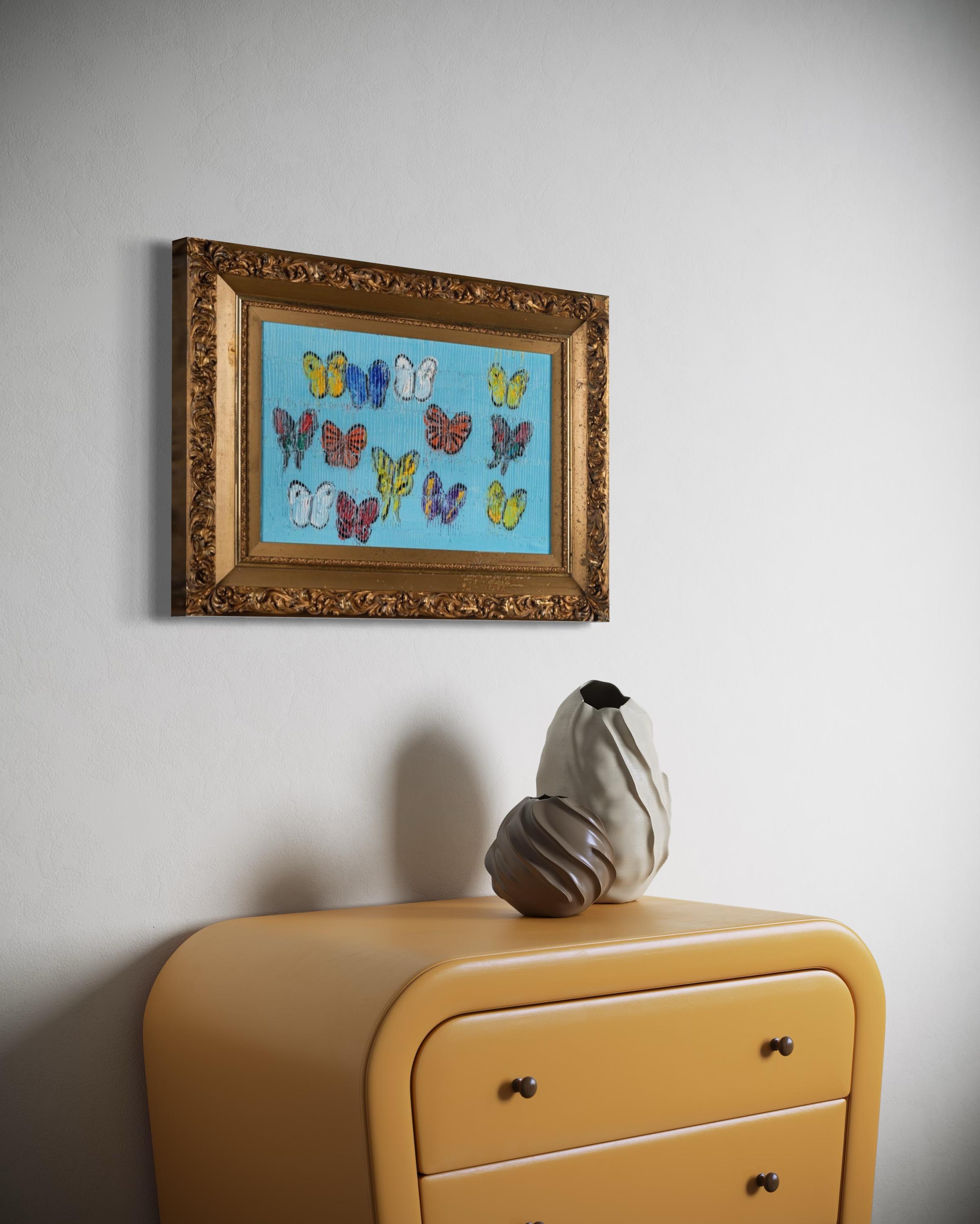Peinture à l'huile bleue, jaune, rouge, papillons arc-en-ciel dans un cadre vintage orné - Contemporain Painting par Hunt Slonem