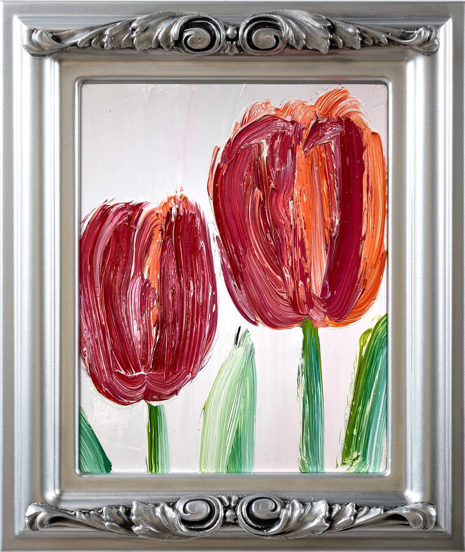 Hunt Slonem Still-Life Painting - "Red Double Tulips" Tulips on Soft Lavender Background Oil Painting Framed