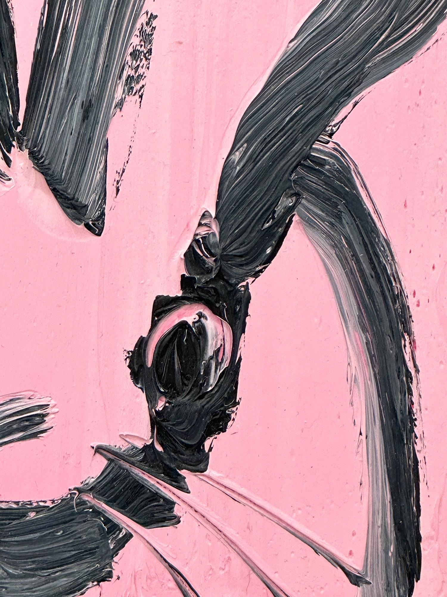 „Rose“ Schwarzes Ölgemälde auf Holzrahmen, Schwarzer Umriss Bunny auf französischem rosa Hintergrund, gerahmt (Braun), Animal Painting, von Hunt Slonem