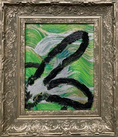 "Tótem lateral" Conejito de contorno negro sobre fondo plateado y verde Pintura al óleo Madera