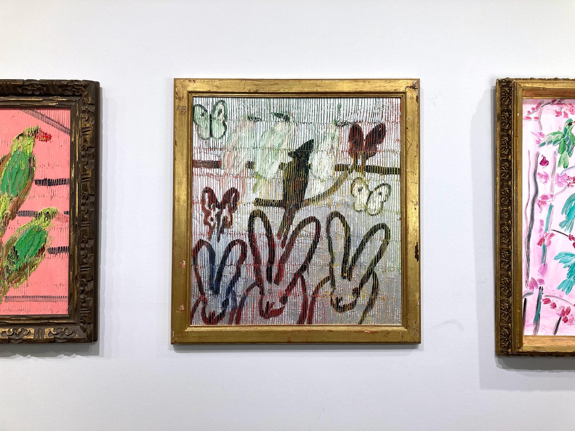 « Trois Notes » - Peinture à l'huile - Noirs lapins, Oiseaux et Papillons - Fond argenté 13