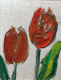 "Tulips on Silver" Paire de tulipes rouges sur fond argenté peinture à l'huile encadrée