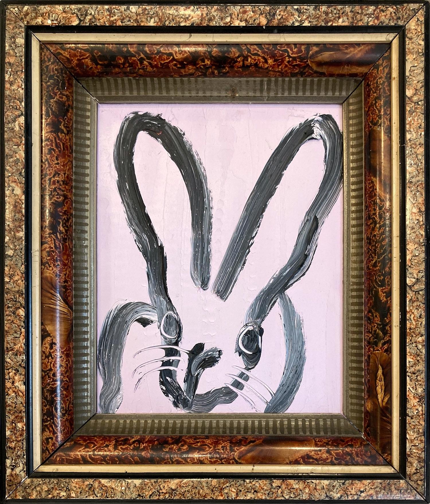 "Violaceous" Bunny on Light Lavender Background Peinture à l'huile sur panneau de bois