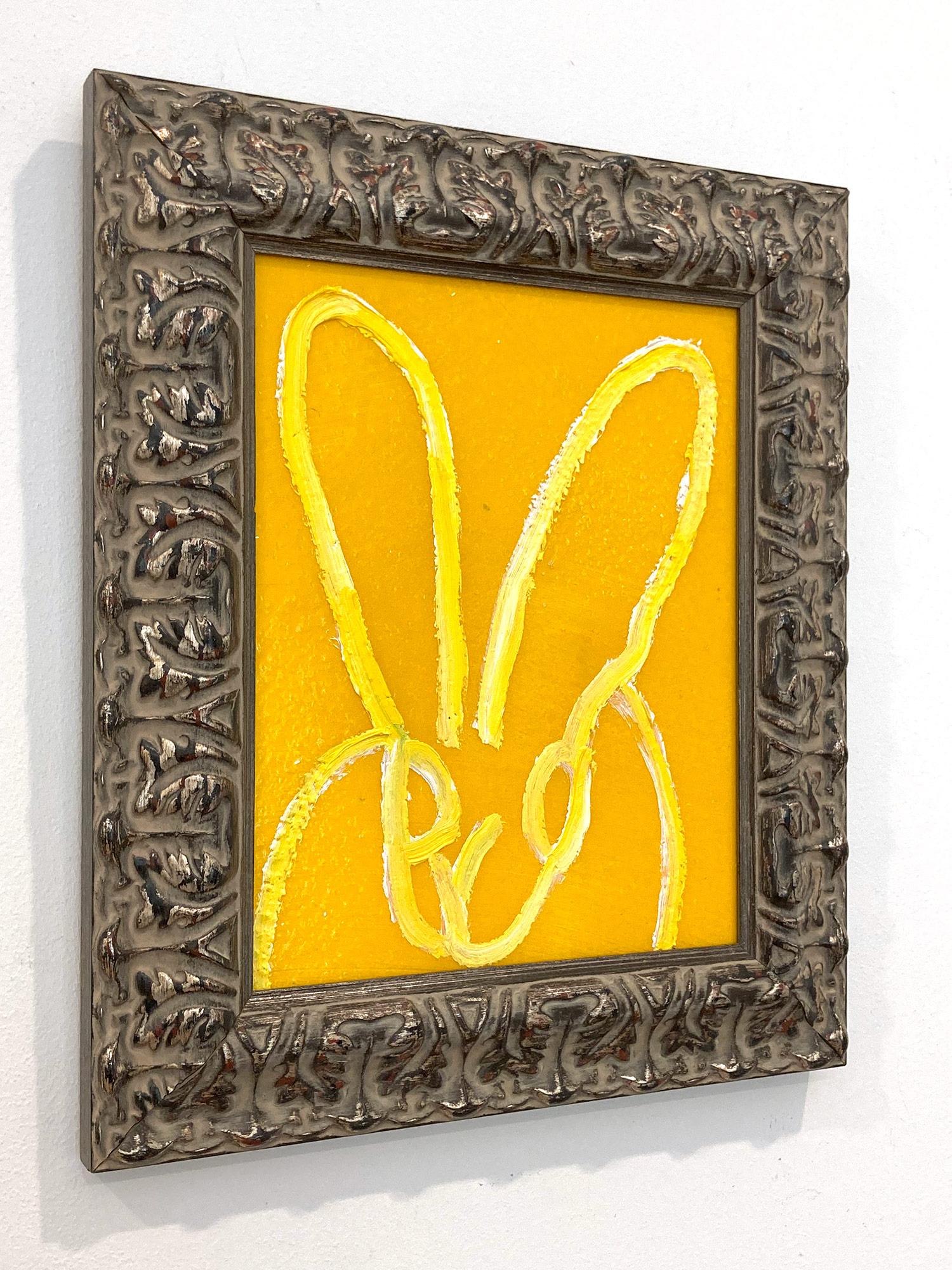 Bunny jaune avec peinture à l'huile sur panneau de bois encadré en vente 6