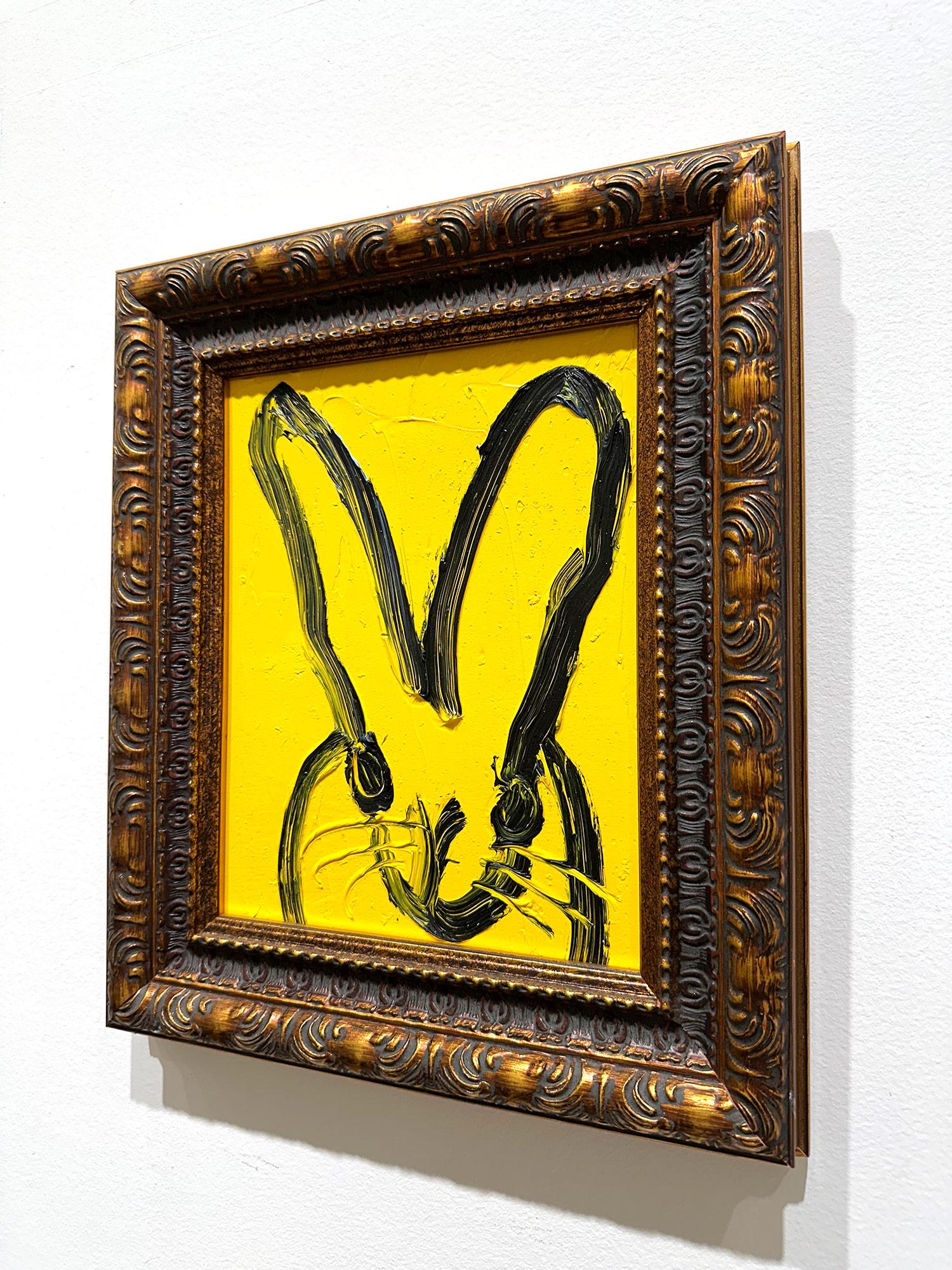 „Yellow Moon“ Schwarzes gerahmtes Ölgemälde auf Holz, schwarz, Bunny auf königsgelbem Ölgemälde im Angebot 11
