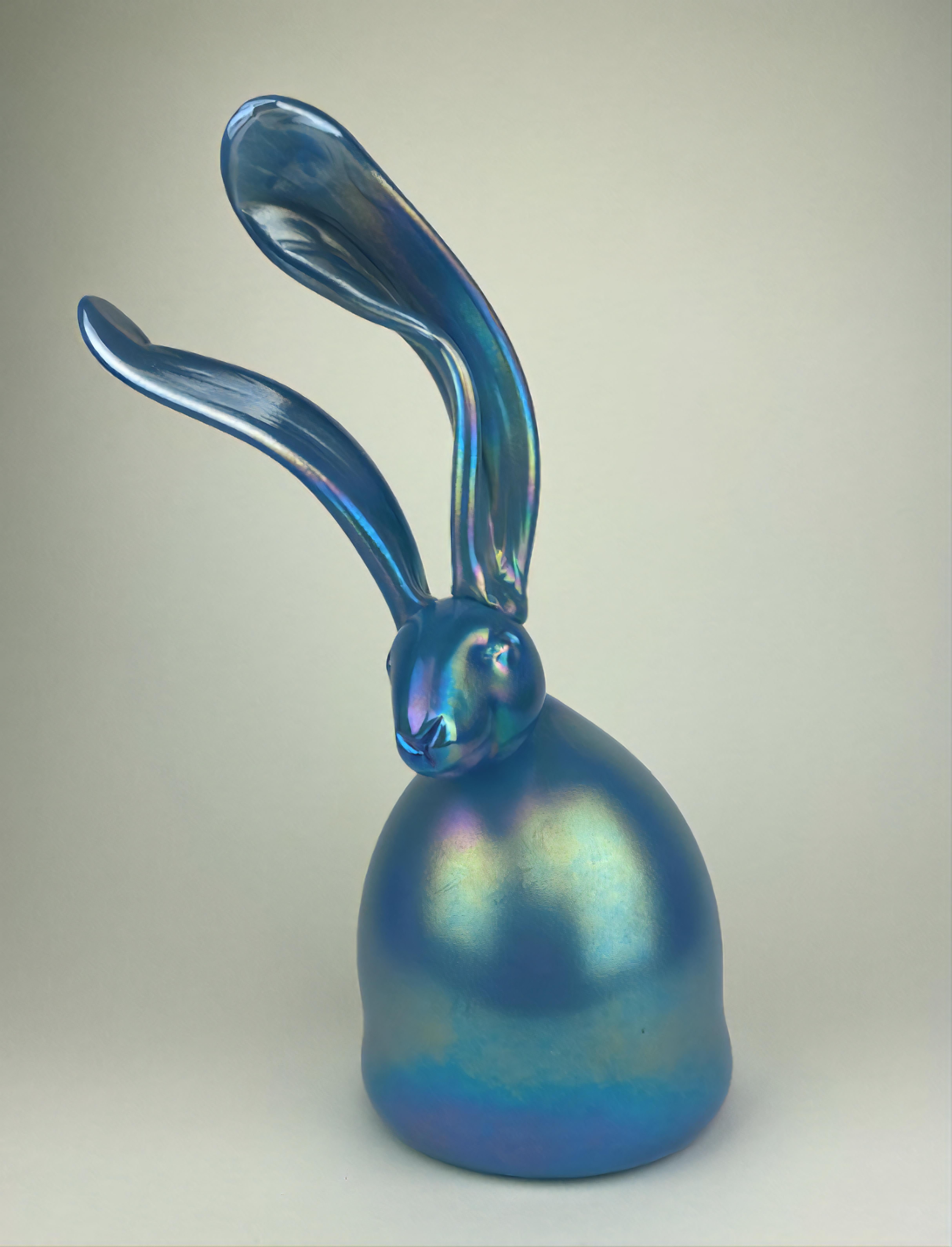 Opaline Blue - Sculpture by Hunt Slonem