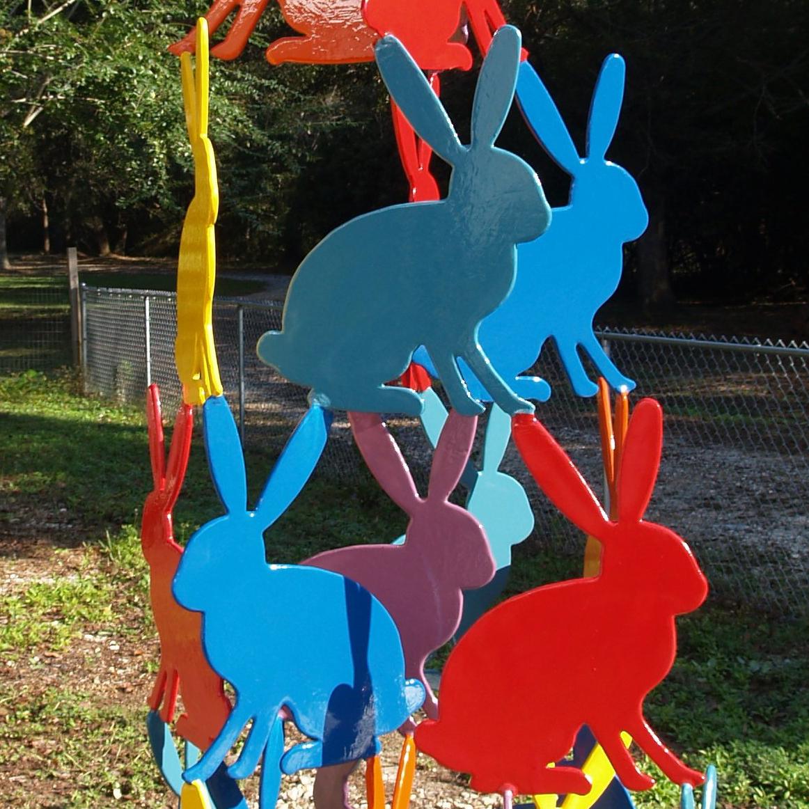 Outdoor bunny sculpture 1