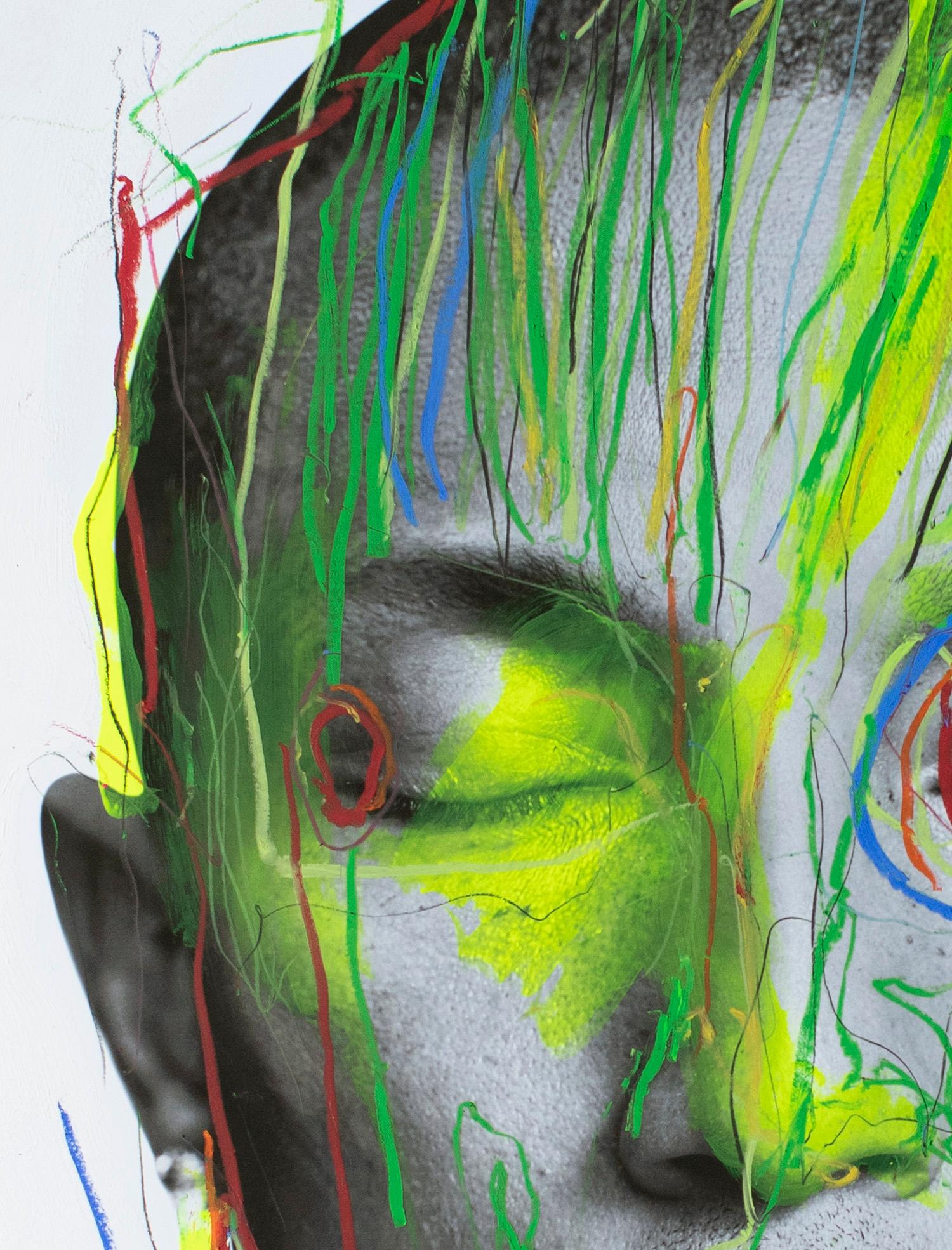 In LIVE FOREVER, der brandneuen Serie von Acryl- und Ölpastellbildern auf Pigmentdruck, setzen sich Hunter & Gatti mit den diskursiven und künstlerischen Entdeckungen zweier wichtiger Säulen der zeitgenössischen Kunst auseinander. Die Künstler