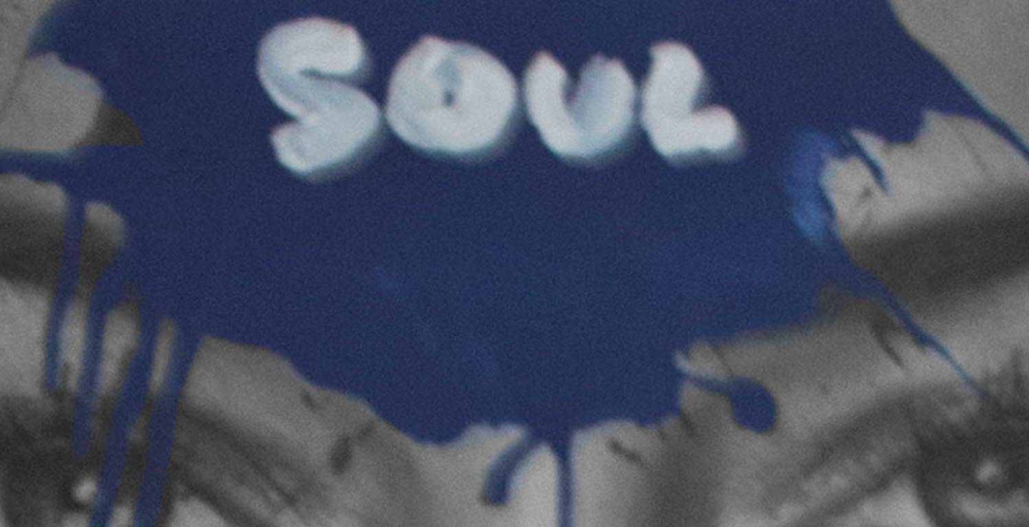 Soul – Kate Hudson Porträt.  Aus der blauen Serie – Photograph von Hunter & Gatti