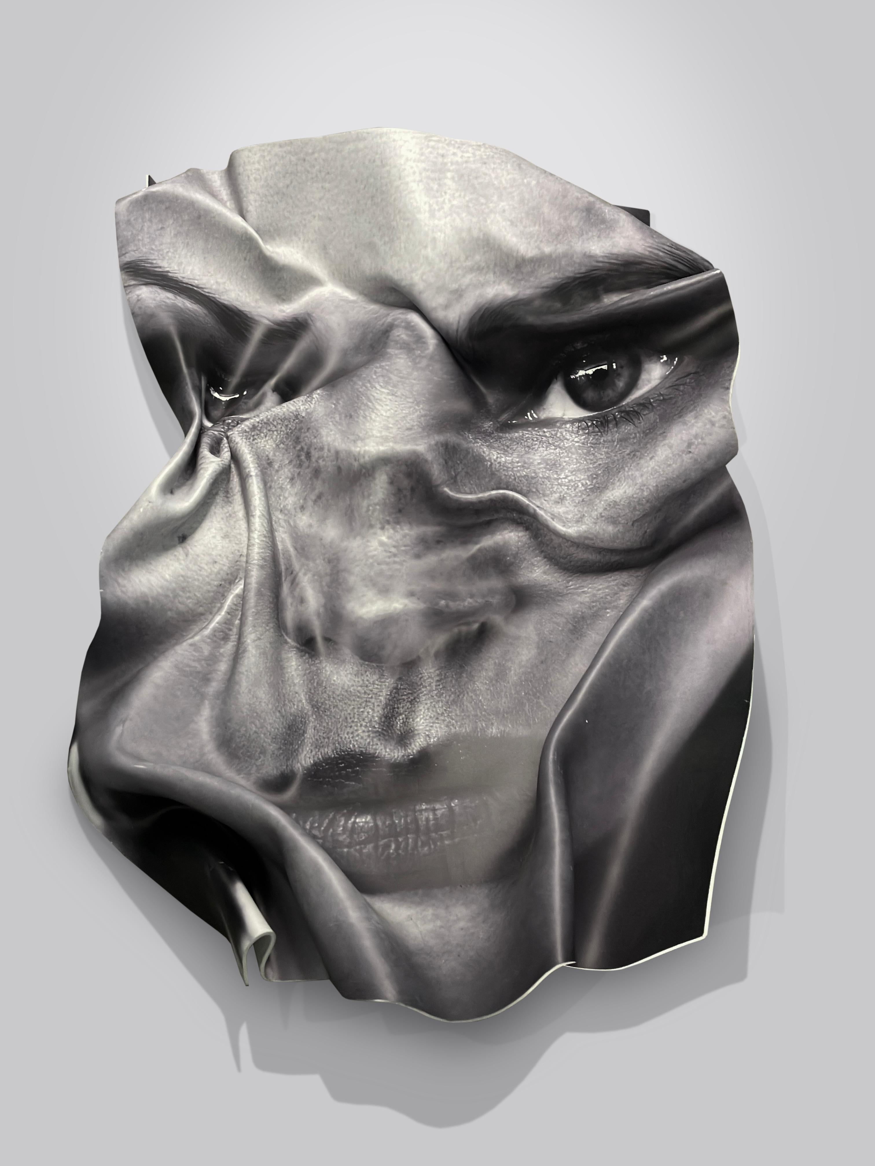 This artwork was created by the artistic duo Hunter & Gatti (2010–2023). These works are part of the archive managed and exhibited by Cristian Hunter.
The artist's technique consists of the use of two prints, the first print is the original