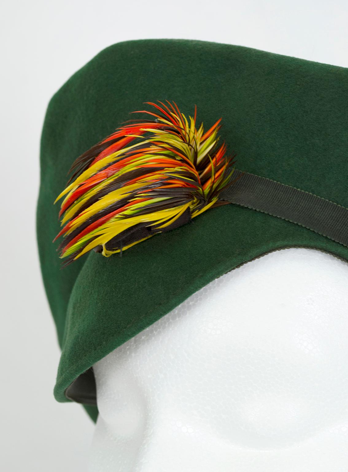 Hunter Green Wool Brevet Beret w Orange and Yellow Cockscomb Feather – M, 1930s In Good Condition In Tucson, AZ