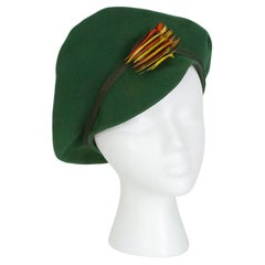 Vintage Hunter Green Wool Brevet Beret w Orange and Yellow Cockscomb Feather – M, 1930s