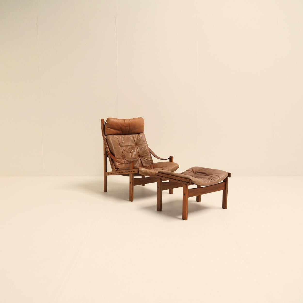 ‘Hunter Lounge Chair’ with Original Ottoman by Torbjørn Afdal, Norway 1962 For Sale 3