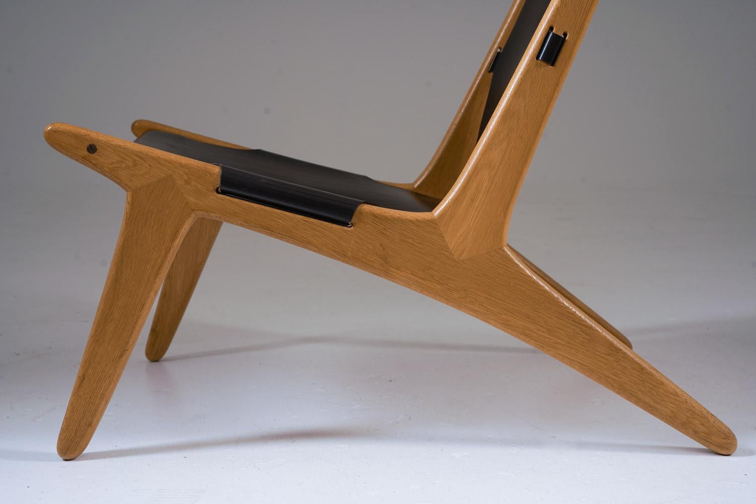 Cuir Chaise de chasse 204 par Uno & Östen Kristiansson pour Luxus, Suède en vente