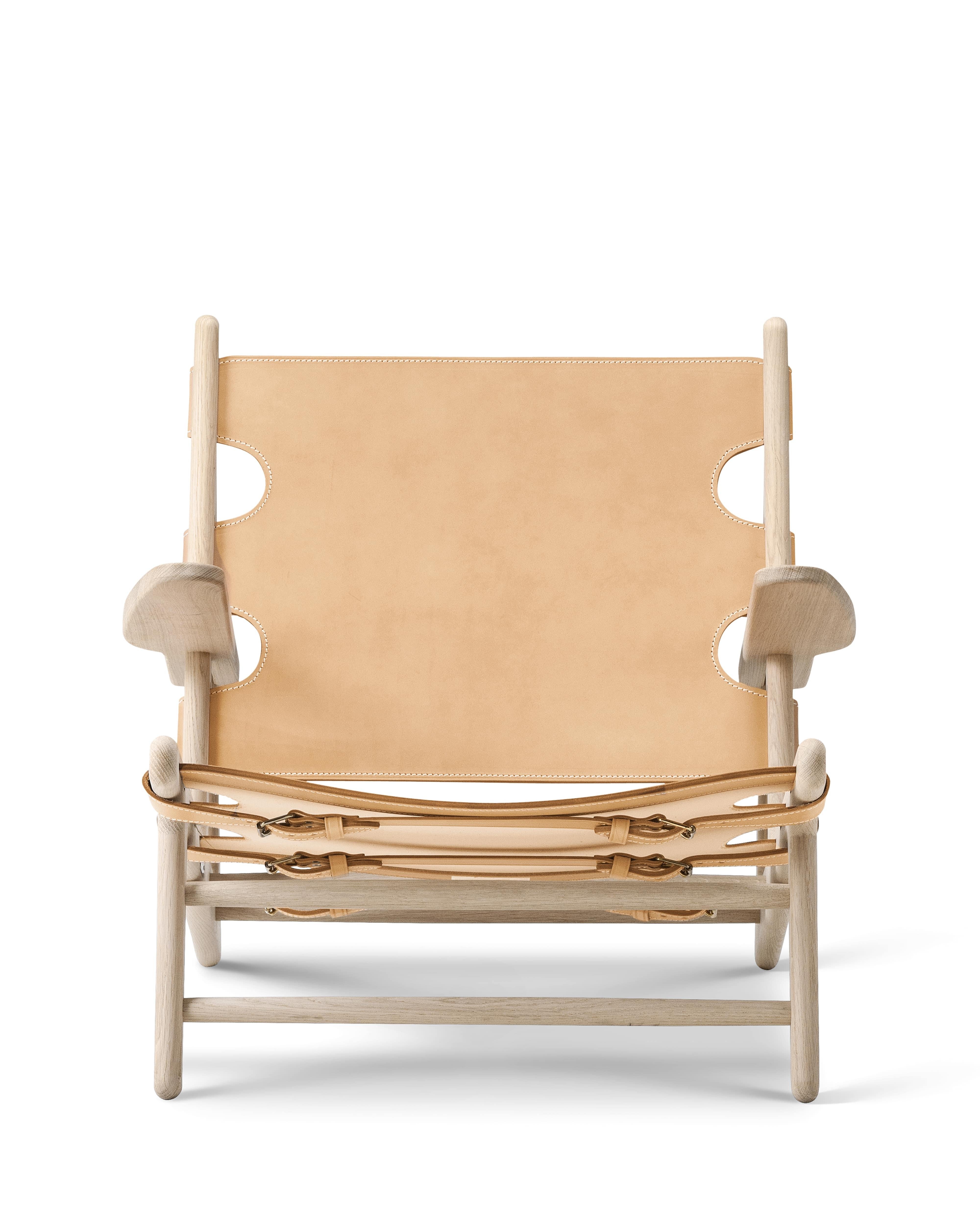 Danish The Hunting Chair in Soap Oak/Natural Leather by Børge Mogensen for Fredericia For Sale