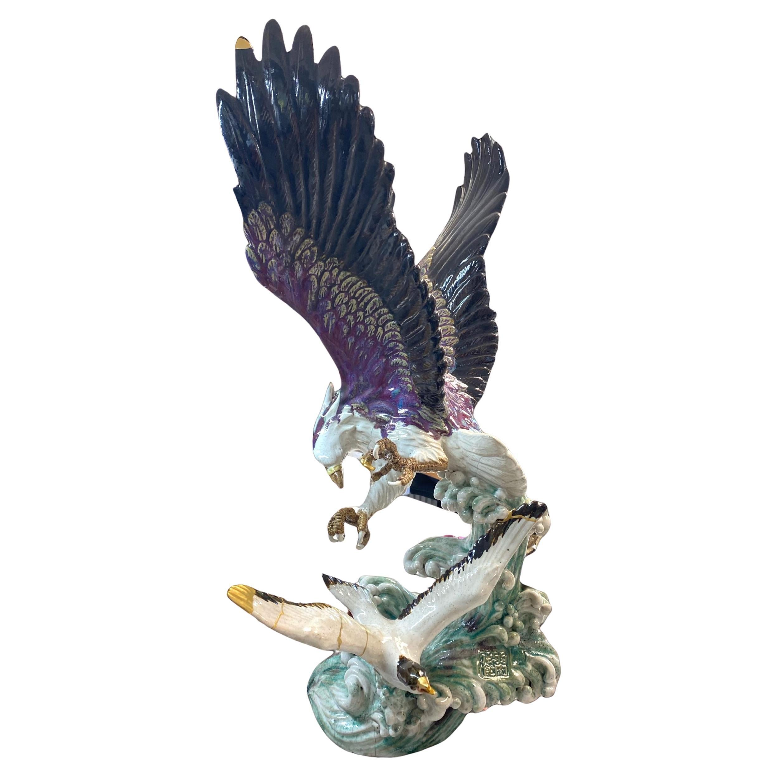 Hunting eagle sculpture japanese with kintsugi