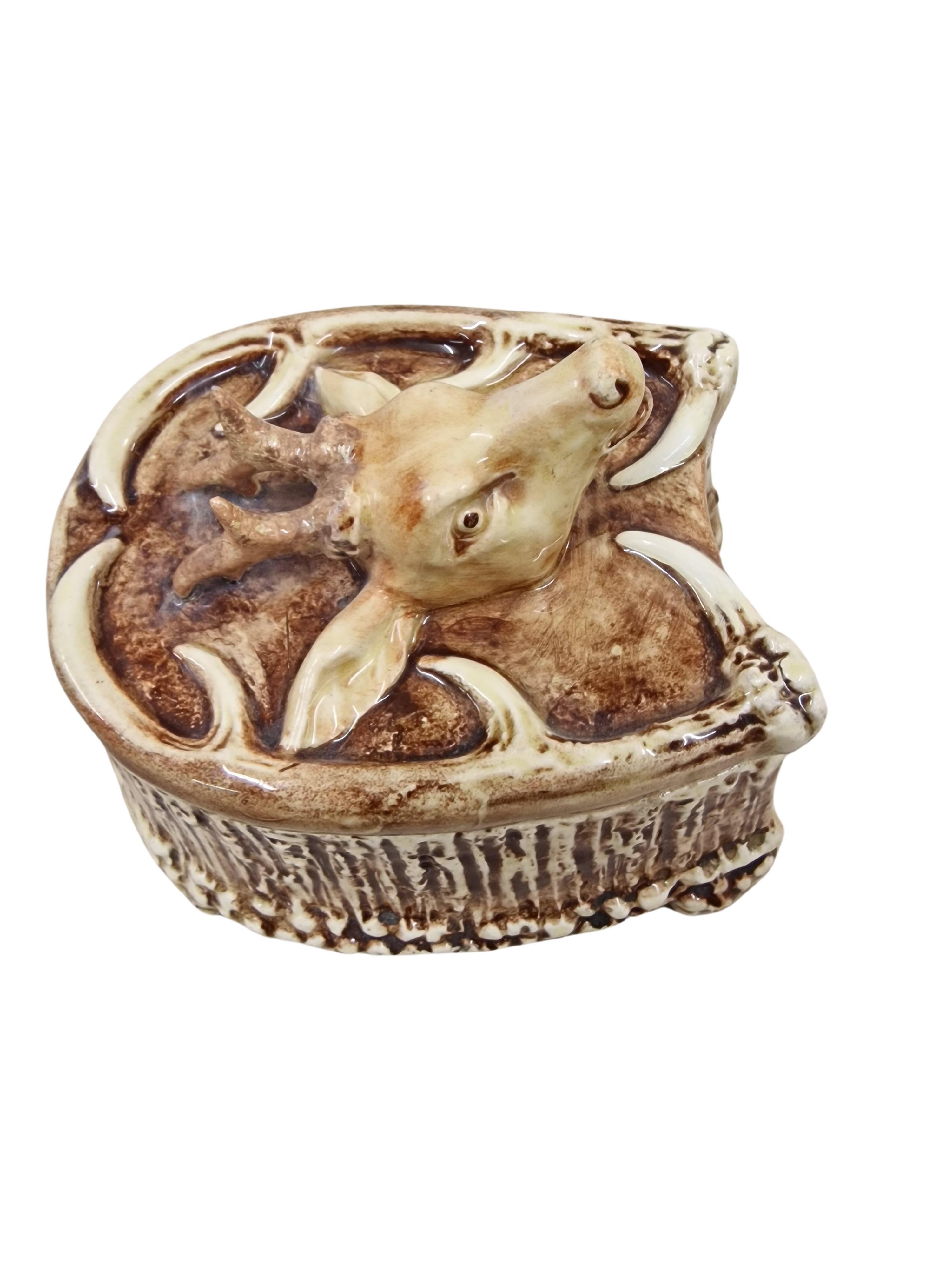 Glazed Hunting tobacco box, lidded box, modeled deer, ceramic, Austria For Sale