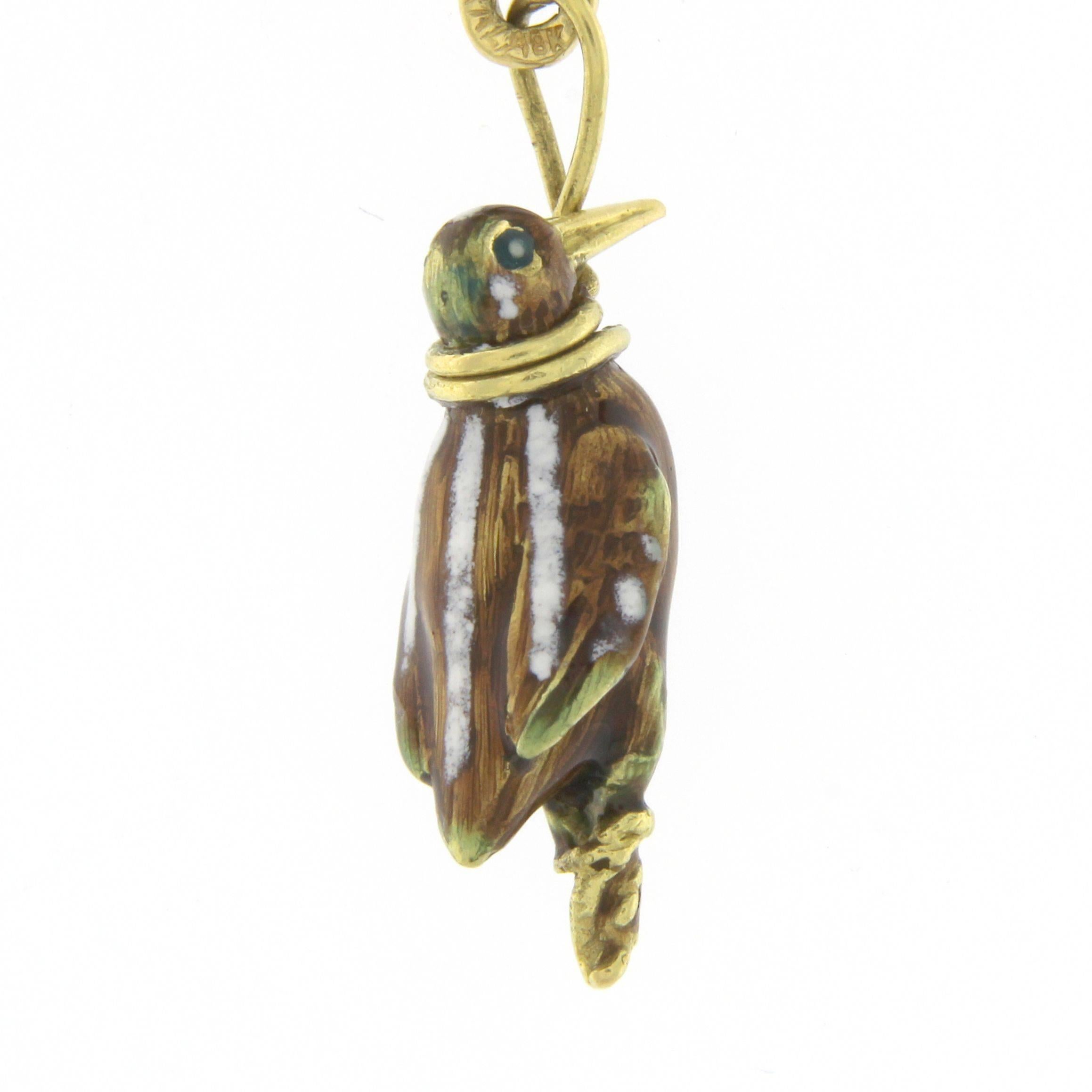 Collana in oro giallo 18 carati con animali smaltati (tema della caccia) in vendita 2