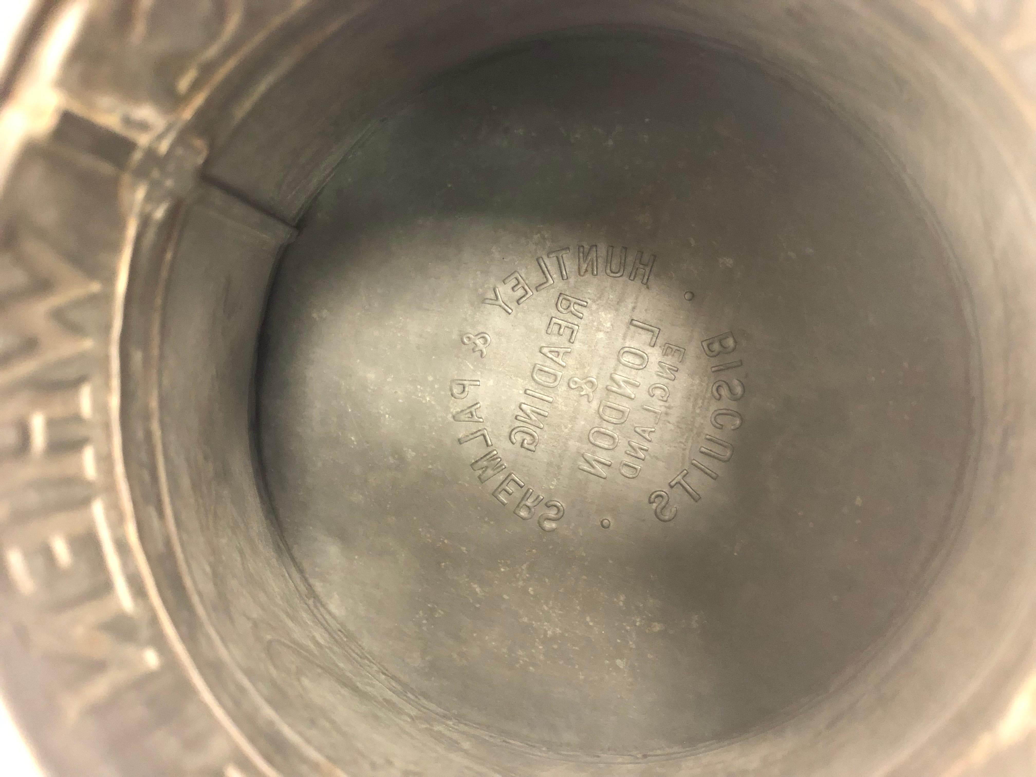 Huntley and Palmer Silver Plated Metal Bell Shaped Biscuit Tin England, 1912 In Good Condition In Stamford, CT