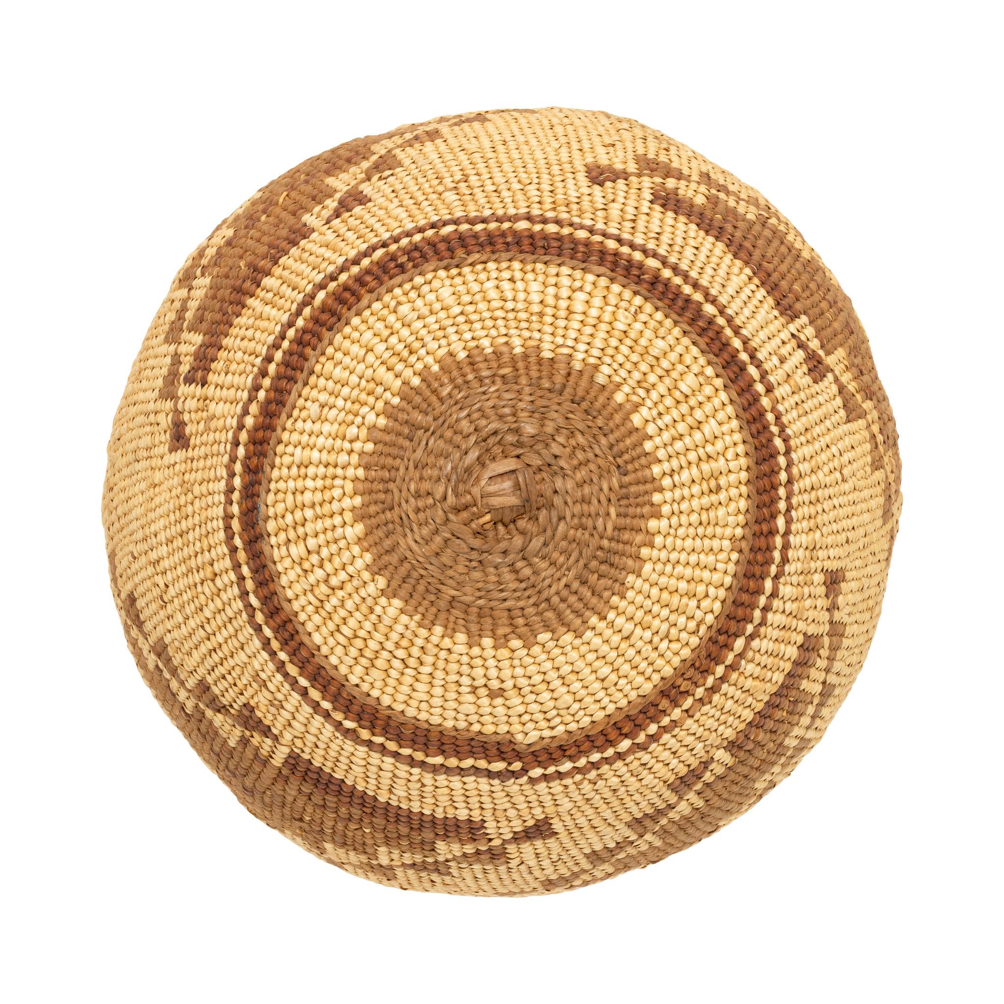 Native American Hupa/Yurok Hat Basket For Sale