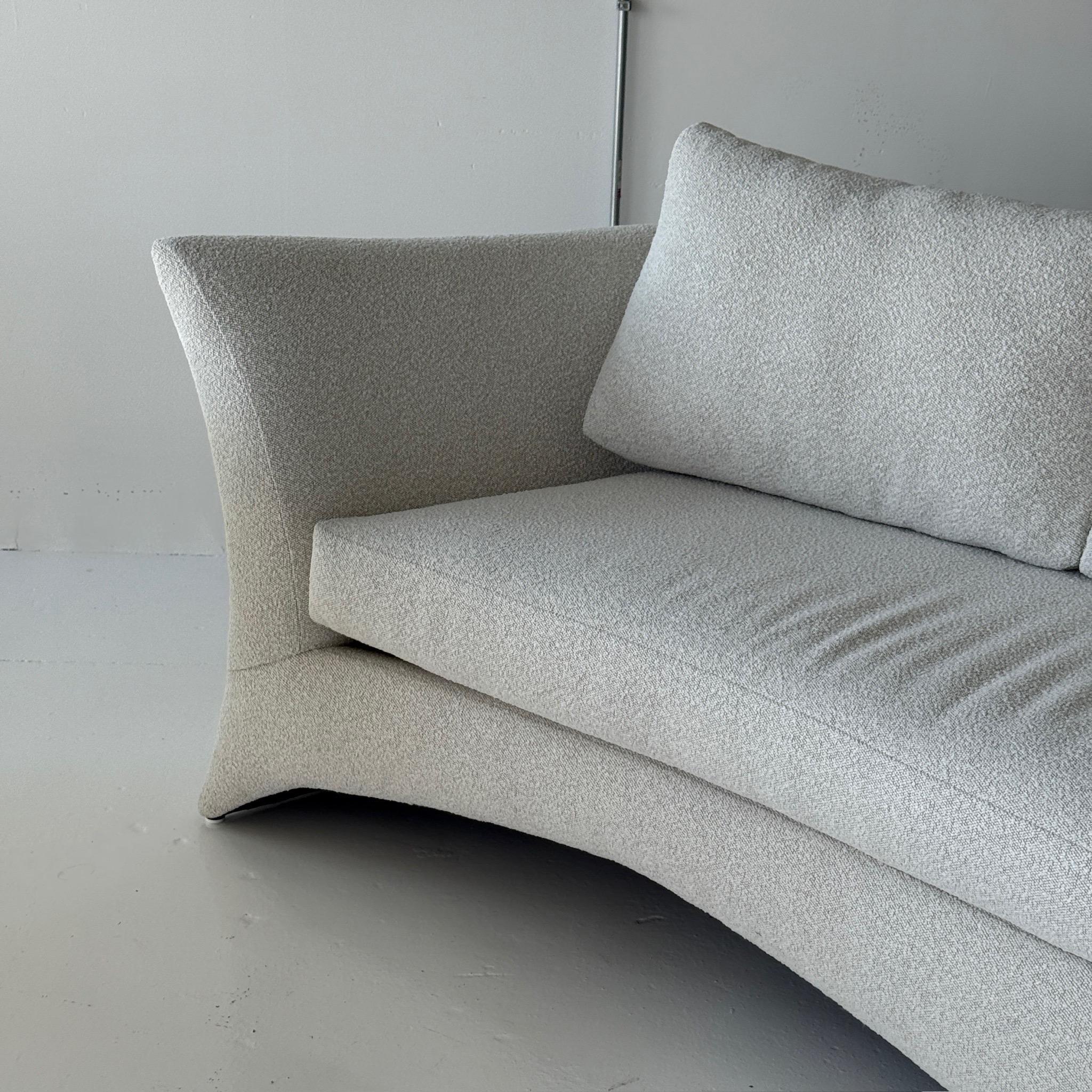 Hurricane Sofa von Vladimir Kagan für Directional (amerikanisch) im Angebot
