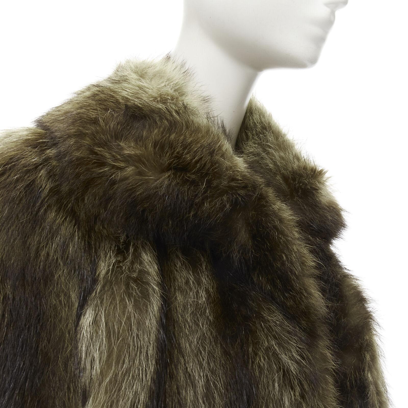 HURTIQ brown fur long sleeve collar hook eye jacket coat
Reference: JECW/A00001
Brand: Hurtiq
Material: Fur
Color: Brown
Pattern: Solid
Closure: Hook & Eye
Lining: Fabric

CONDITION:
Condition: Very good, this item was pre-owned and is in very good