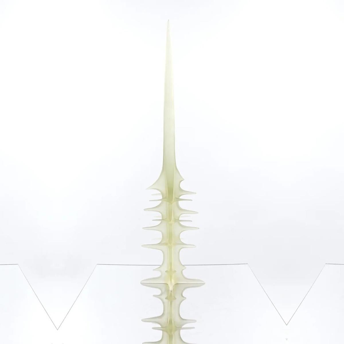 Modello in scala di Hurts Like Heaven di Karen Atta

26.5” x 7” x 6.5”

Resina

Karen è una pioniera della scultura in resina. Per oltre 25 anni, il suo studio commerciale ha creato oggetti unici per applicazioni di design e architettura in diverse