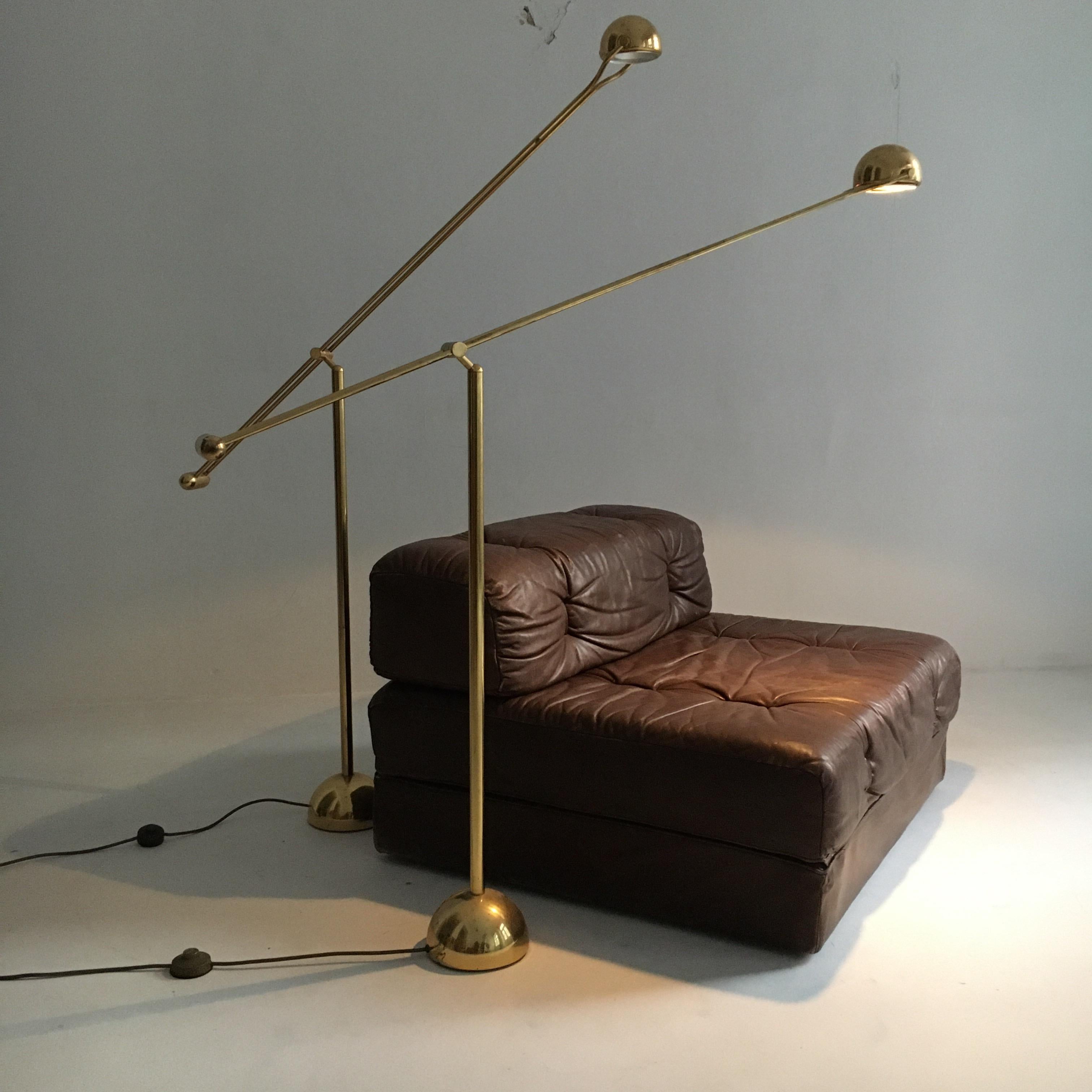 Coppia di lampade da terra in ottone Hustadt Counterbalance, Germania, 1970 5