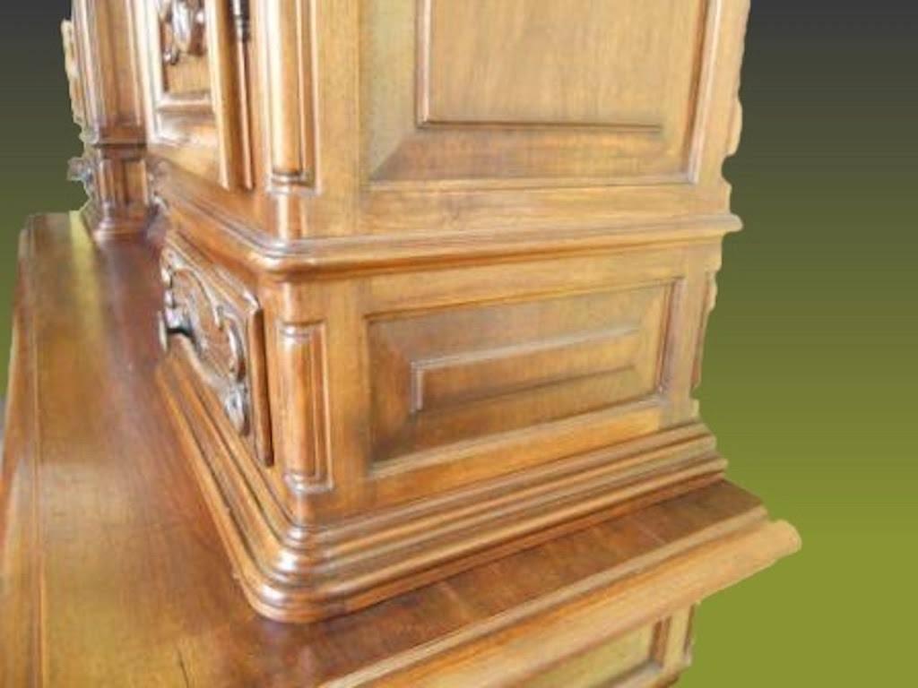 20th Century Hutch Bookcase Carved Provencale Style circa 1900, Louis XV For Sale