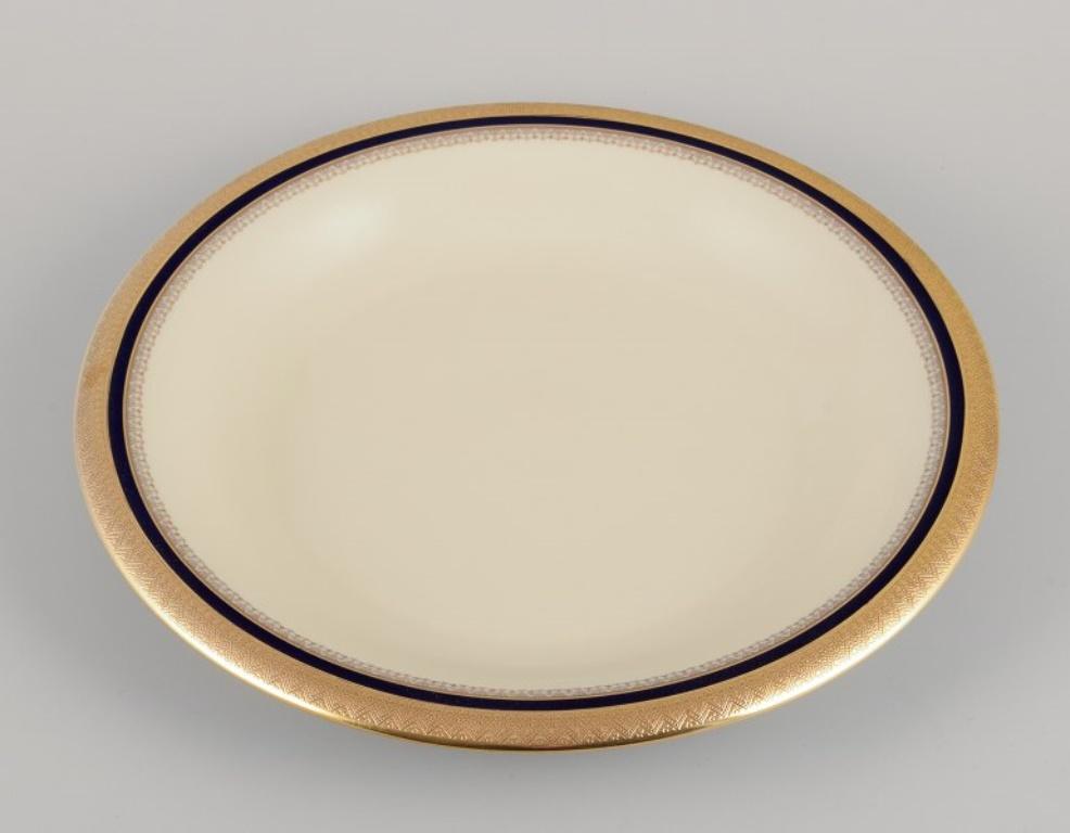 Hutschenreuther, Germany. Large round serving platter from the 