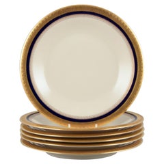 Hutschenreuther, Germany. Six dinner plates from the "Margarete" series.
