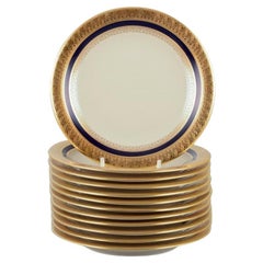 Hutschenreuther, Germany. Twelve plates from the "Margarete" series.