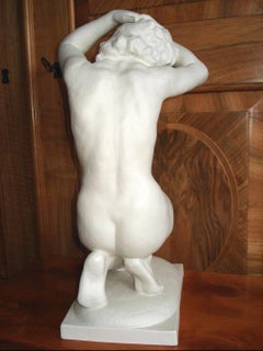 Hutschenreuther Grande figura di donna in porcellana firmata Karl Tutter