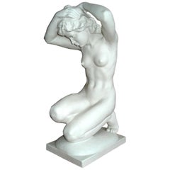 Hutschenreuther grande figurine de femme en porcelaine signée Karl Tutter