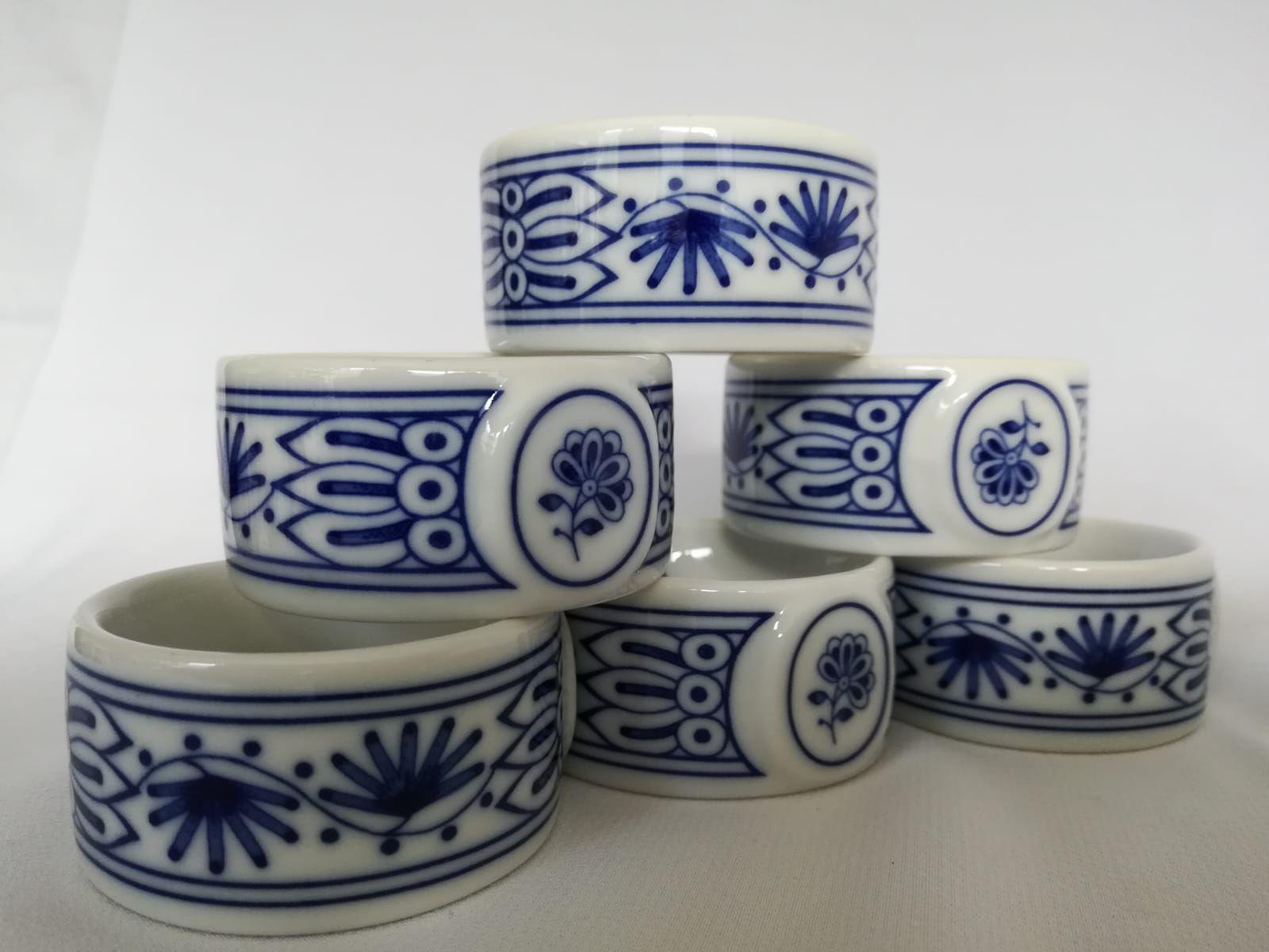 Hutschenreuther Porcelain Breakfast Set, Second Half of the 20th Century For Sale 4
