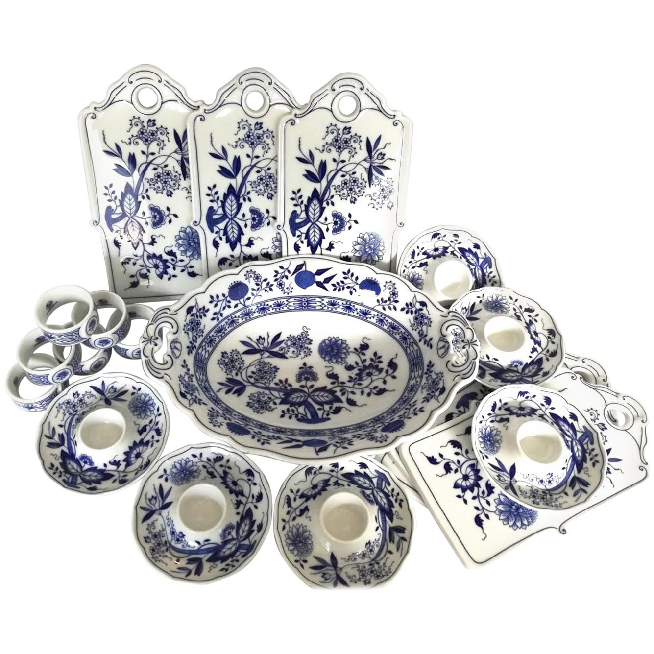 Hutschenreuther Porcelain Breakfast Set, Second Half of the 20th Century For Sale