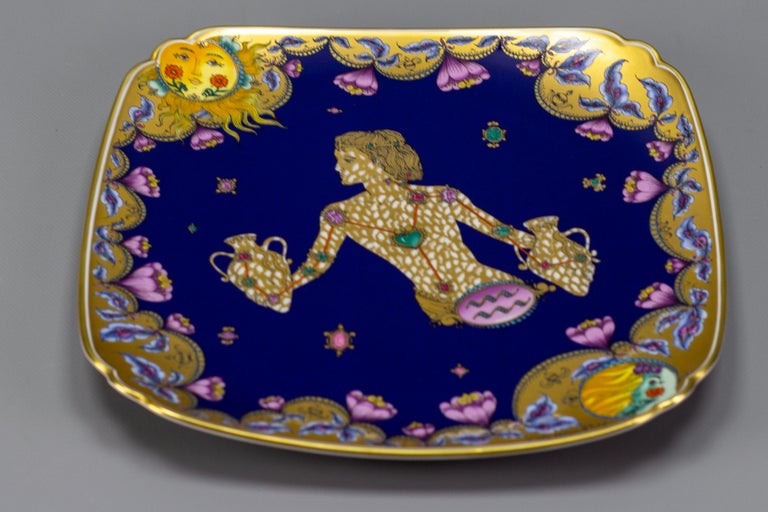 Hutschenreuther Porzellan Wandteller Sternzeichen Wassermann von Ole Winther bei 1stDibs Deutschland