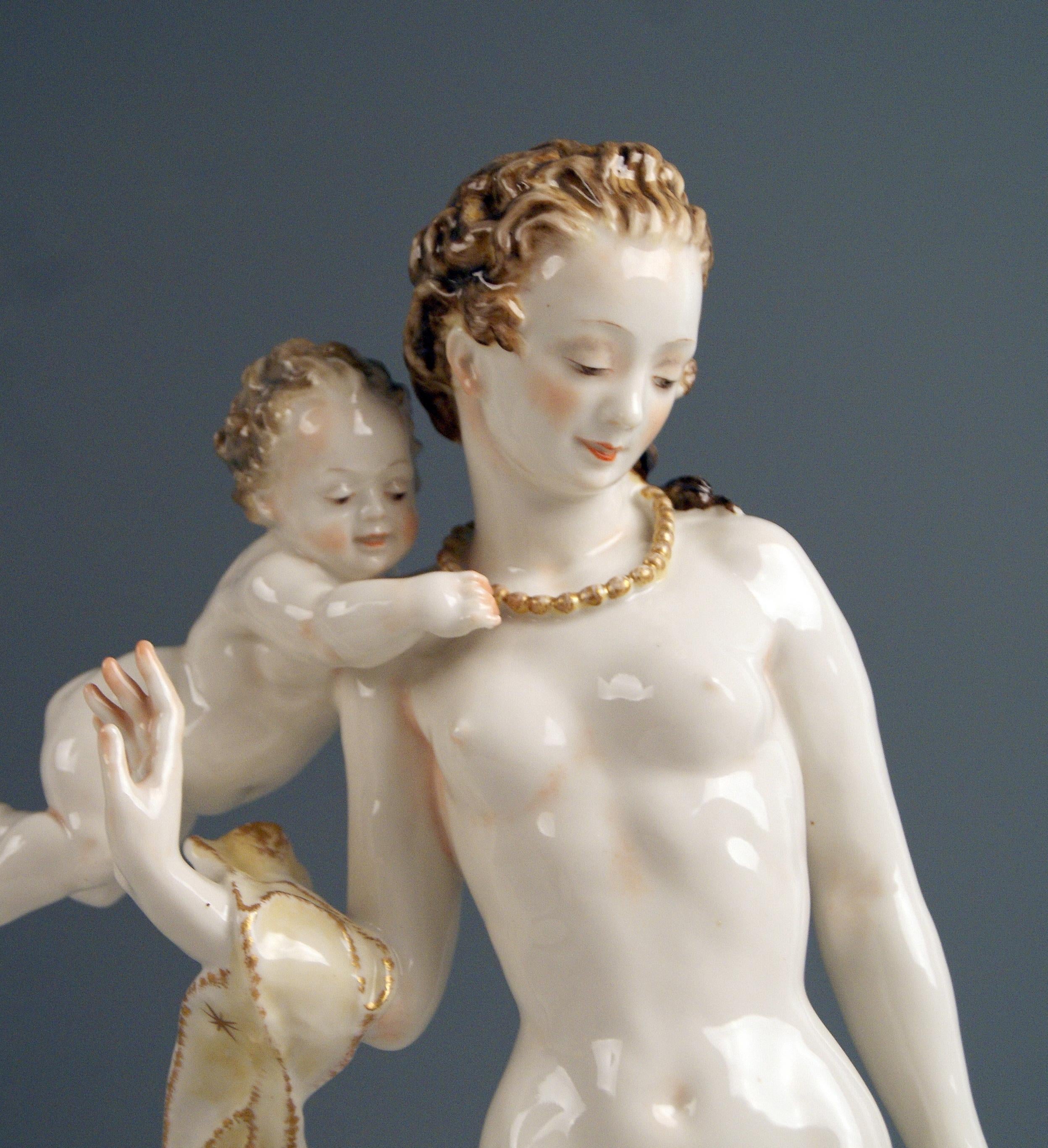 Other Hutschenreuther Selb Germany Lady Nude Aphrodite with Cherubs, circa 1946-1948