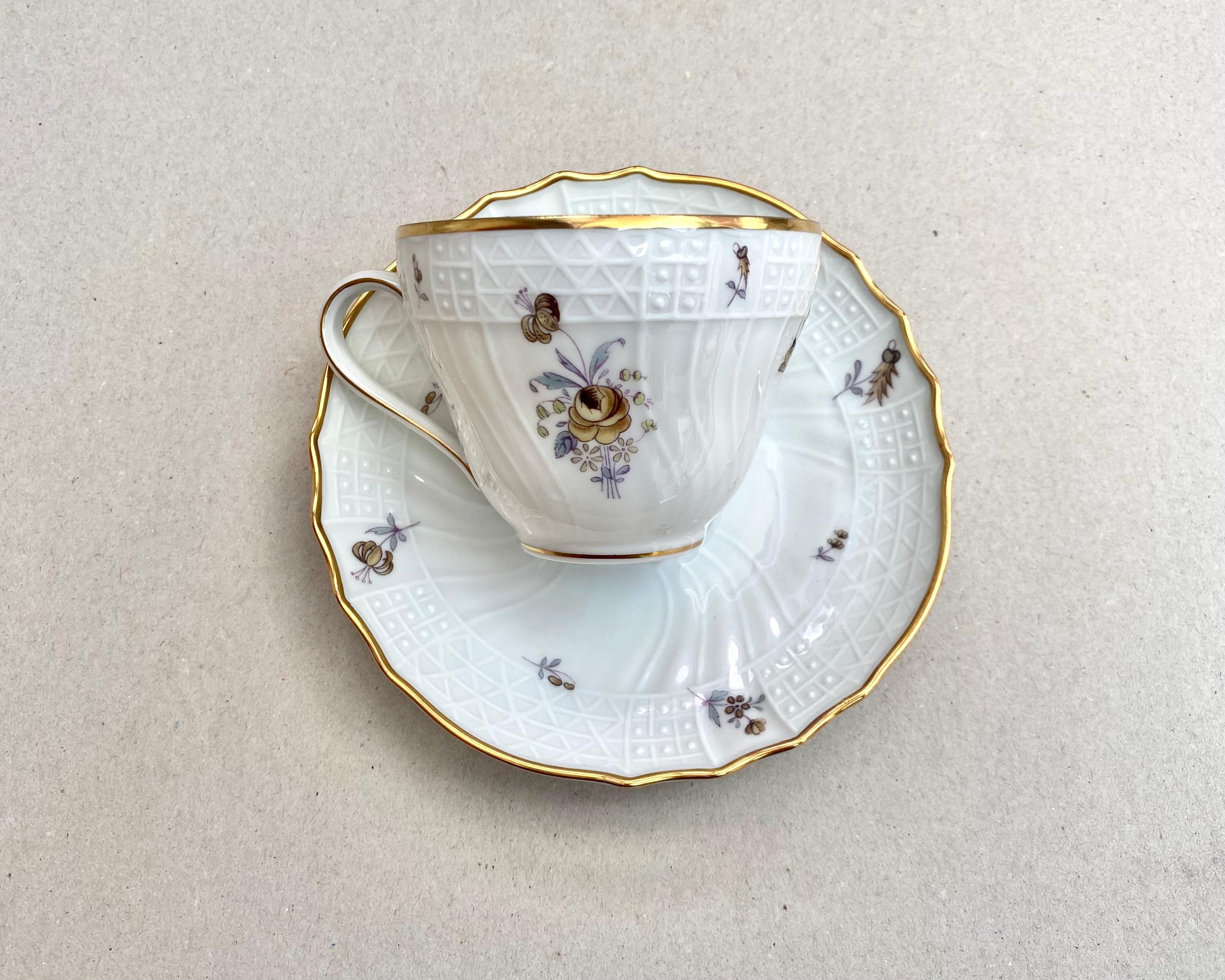 Hutschenreuther Selb Tee-Set aus antikem Hutschenreuter-Bavaria-Knochenporzellan (Moderne der Mitte des Jahrhunderts) im Angebot