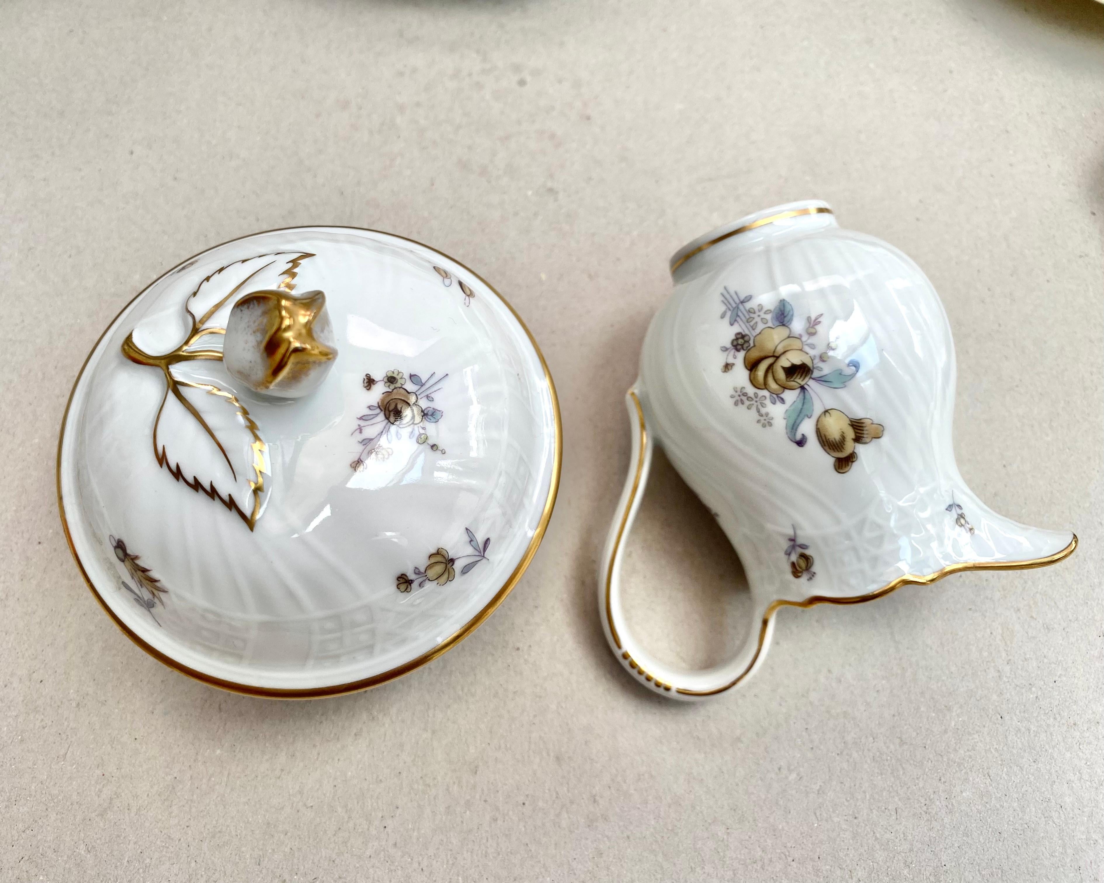 Hand-Crafted Hutschenreuther Selb Tea Set Antique Hutschenreuter Bavaria Bone China