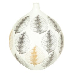 Hutschenreuther Vase, Porcelain, White, Black, Gold, Leaf Pattern, Signed