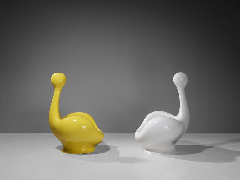 Huub and Adelheid Kortekaas Pair of 'Engelhart' Chairs in Fiberglass For Sale at 1stDibs