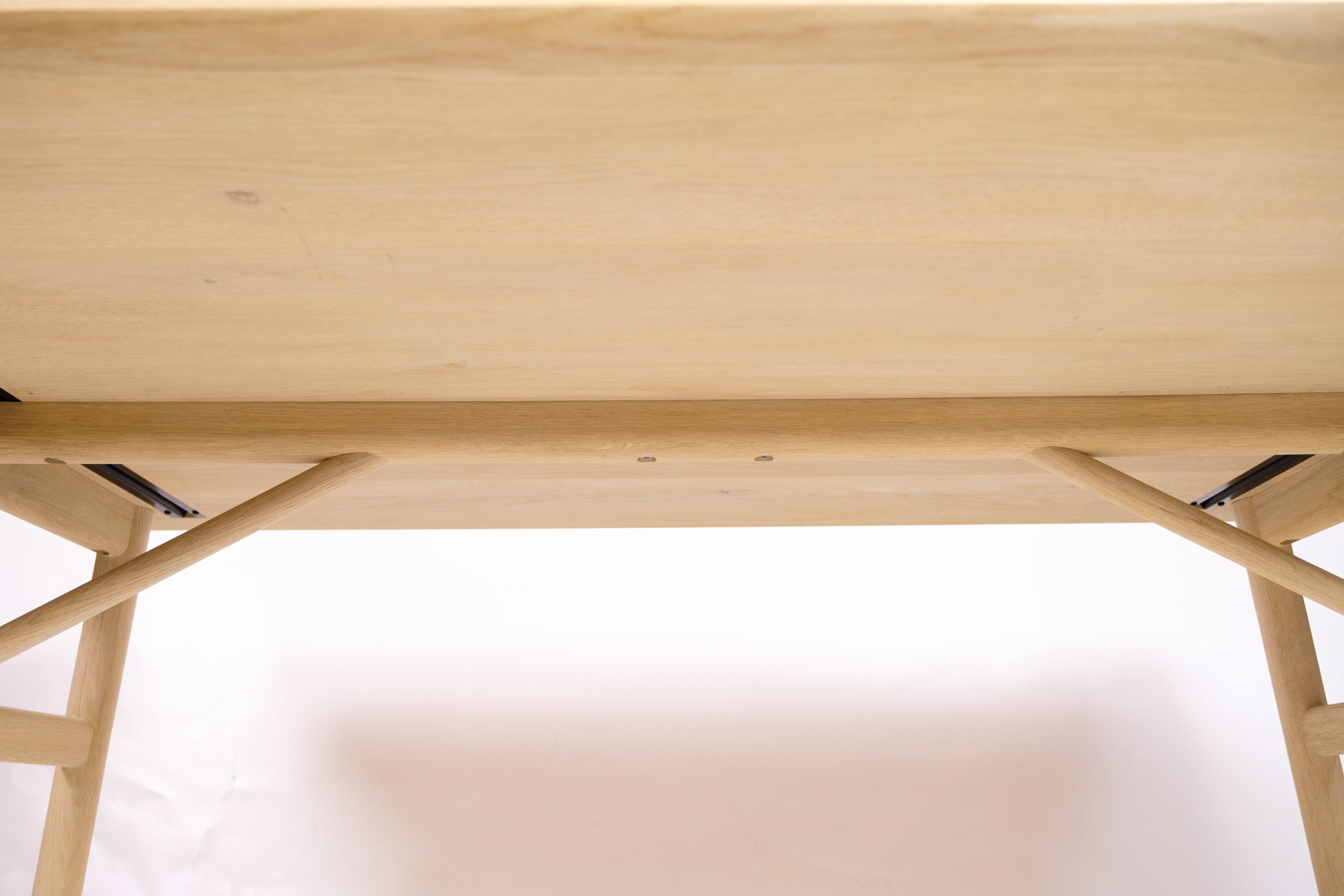 Poli Table Hven en Oak, Nordic Design By Anton Björsing For Skagerak en vente