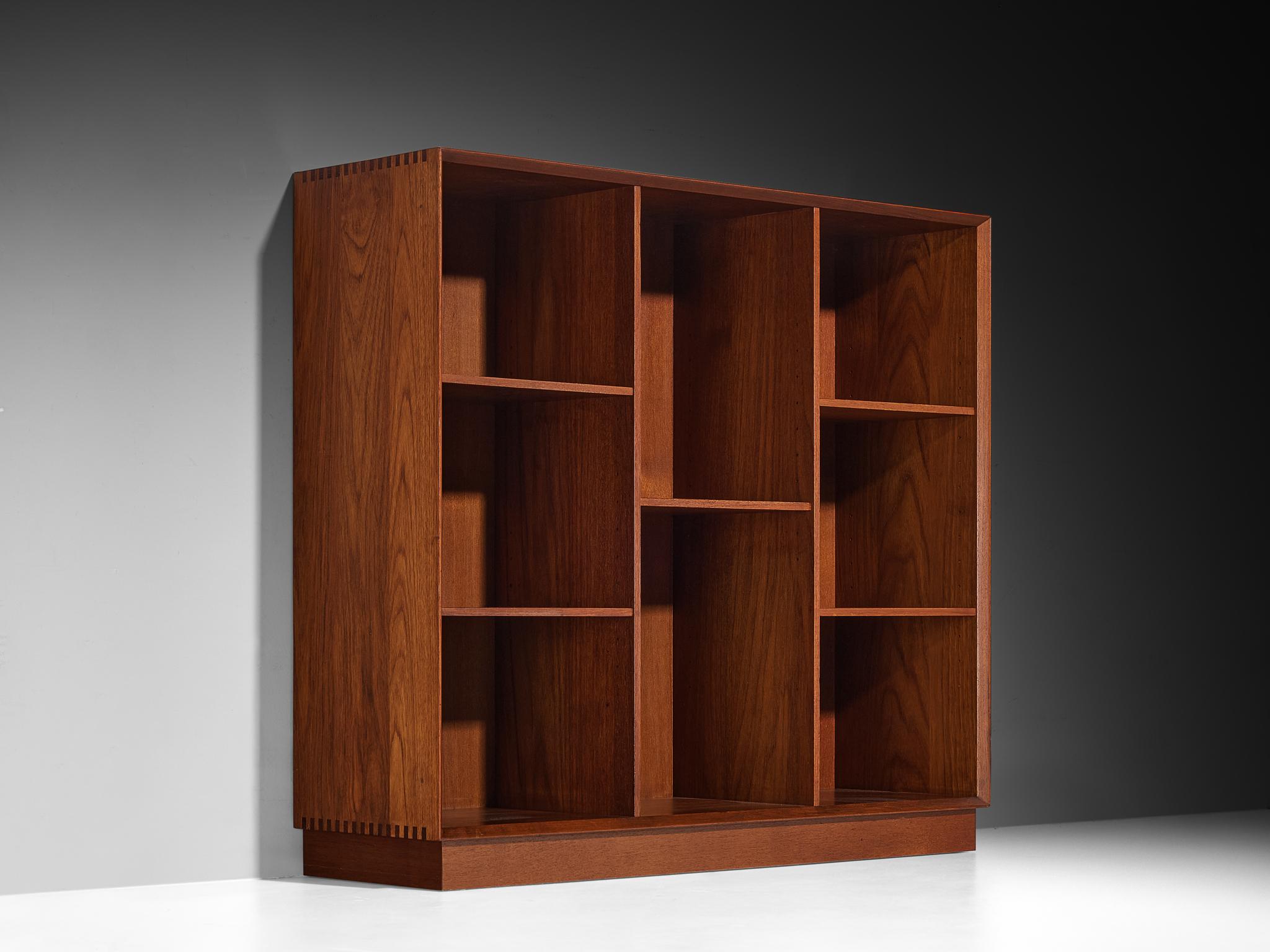 Danese Hvidt & Mølgaard Nielsen per Søborg Møbelfabrik Libreria in Teak in vendita
