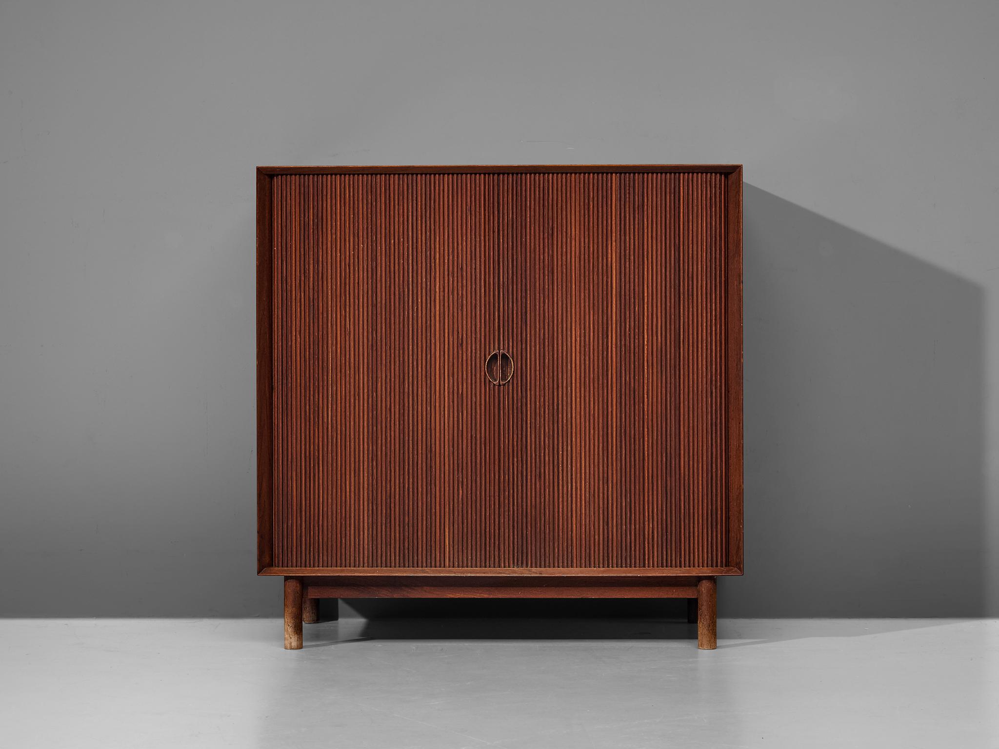 Peter Hvidt & Orla Mølgaard-Nielsen for Søborg Møbelfabrik, cabinet, teak, Denmark, 1950s.

This sideboard executed in solid teak is a design by the Danish designers Peter Hvidt and Orla Mølgaard-Nielsen. It convinces both visual and functional, as