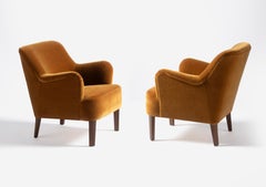 Hvidt & Molgaard 1940s Mohair Velvet Pair of Armchairs for Fritz Hansen