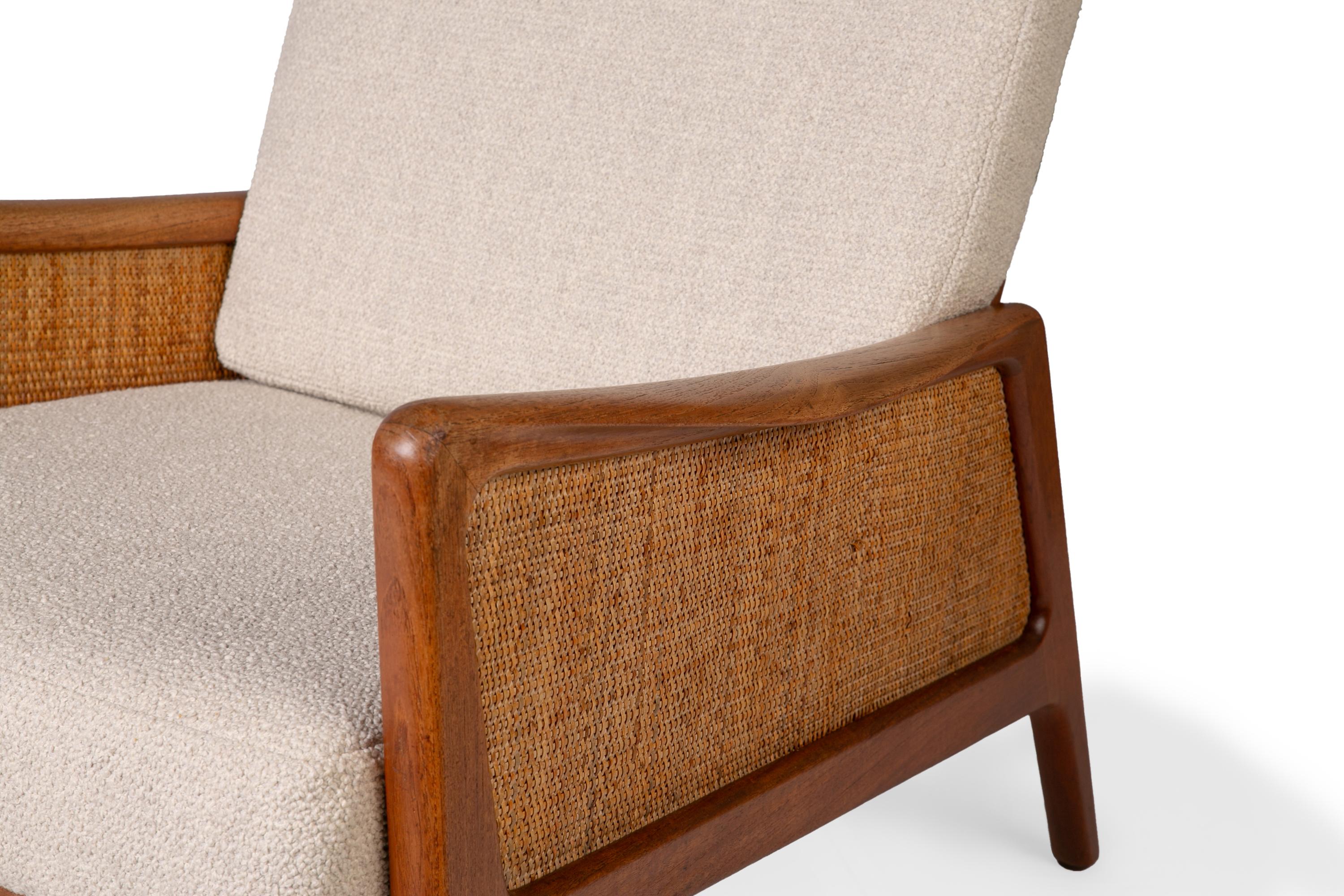 Mid-Century moderno Hvidt & Molgaard sedie da salotto in rattan danese di metà secolo in teak in vendita