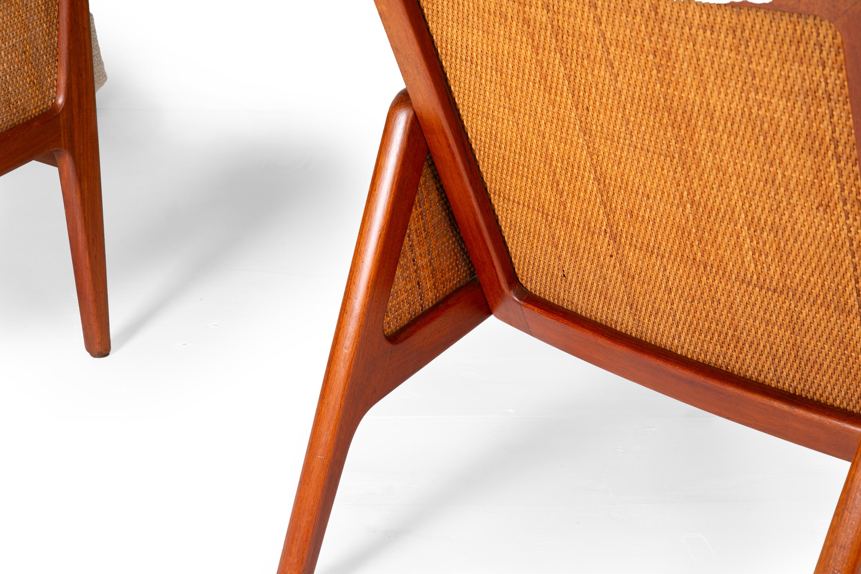 Lana Hvidt & Molgaard sedie da salotto in rattan danese di metà secolo in teak in vendita